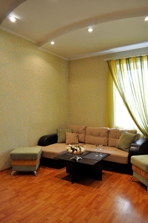 Apartment On Karbyshewa 1 Hrodna Exterior foto