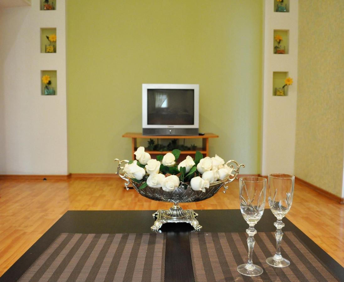 Apartment On Karbyshewa 1 Hrodna Exterior foto